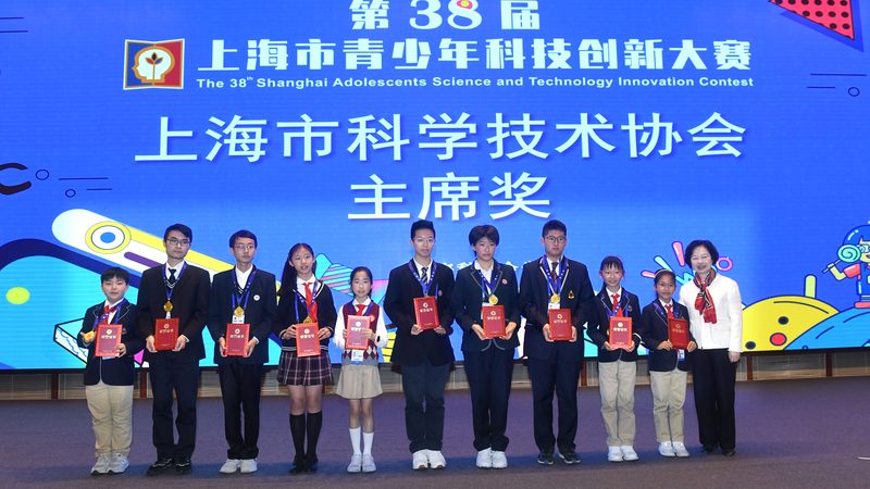 数字孪生工厂：揭秘未来制造业的虚拟镜像世界